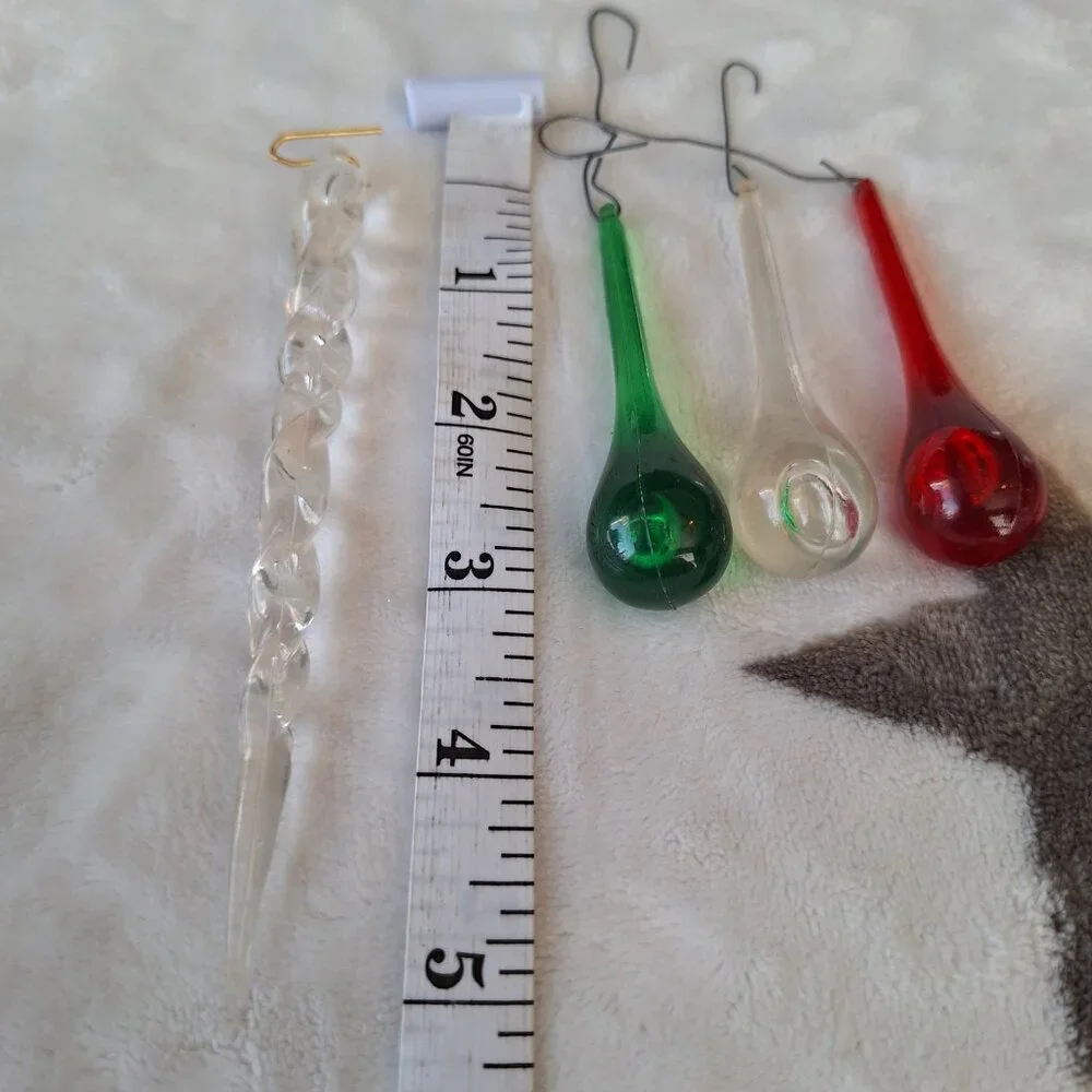 Lot of 4 Vintage Ornaments 3 Teardrop Style Red Green Clear & 1 Swirl‎ Clear